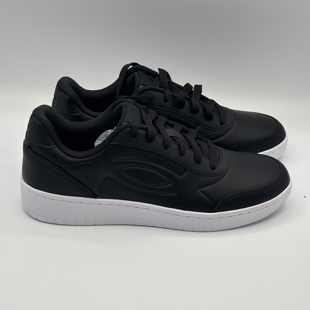 Under Armour UA Tempo Shoes Mens Size 9 Black White Lifestyle 3025795-001
